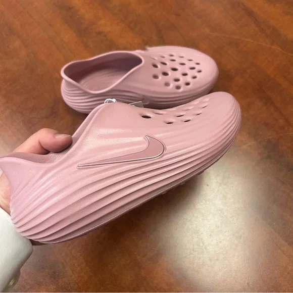 Nike React X ReJuven8 6Y Women's 7.5 new - Picture 3 of 7